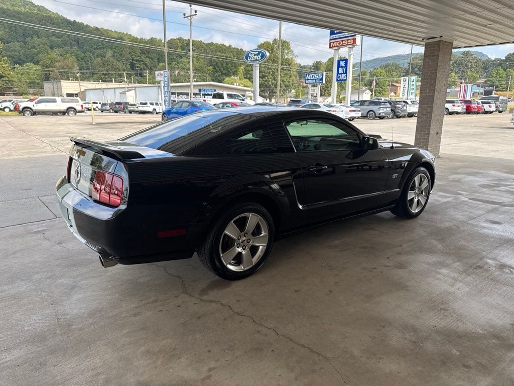 Used 2006 Ford Mustang GT Premium Coupe