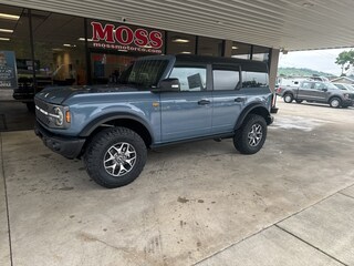 2025 Ford Bronco Badlands SUV