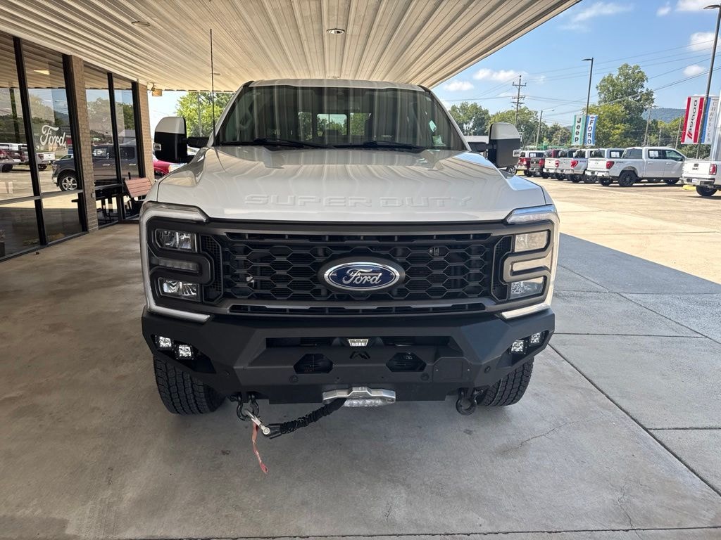 Used 2023 Ford F-250SD Lariat Truck Crew Cab