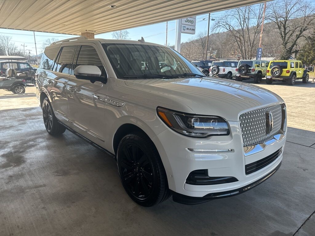 Used 2024 Lincoln Navigator Reserve SUV