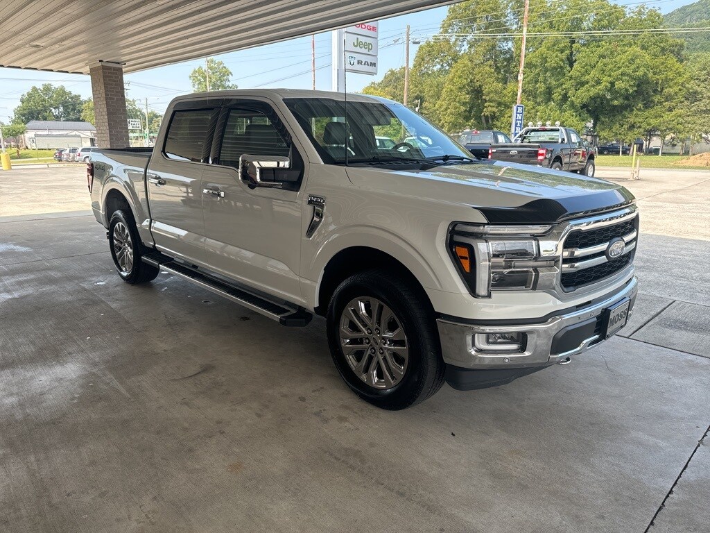 2024 Ford F-150 Lariat photo 3