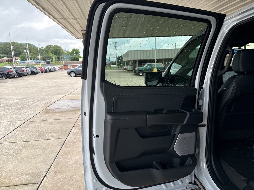 2025 Ford F-150 Lariat - Photo 16
