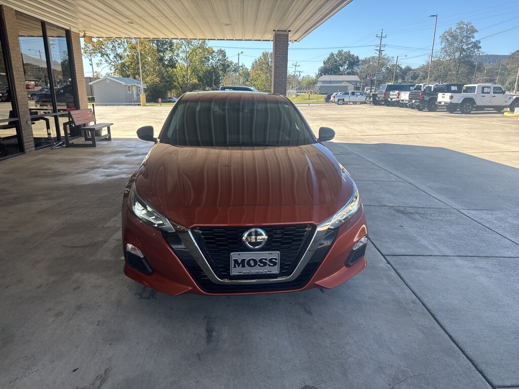 Used 2022 Nissan Altima 2.0 SR Sedan