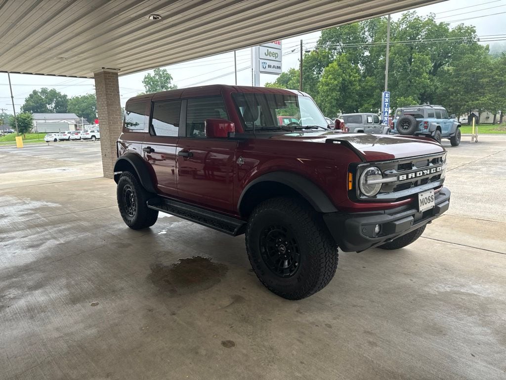 New 2026 Ford Bronco Outer Banks SUV