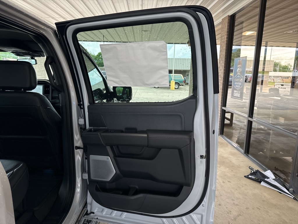 2025 Ford F-150 Lariat - Photo 21