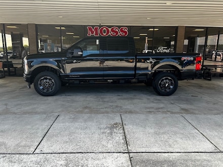 2024 Ford F-250SD Lariat Truck Crew Cab