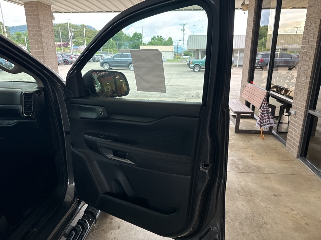 2025 Ford Ranger XLT - Photo 19