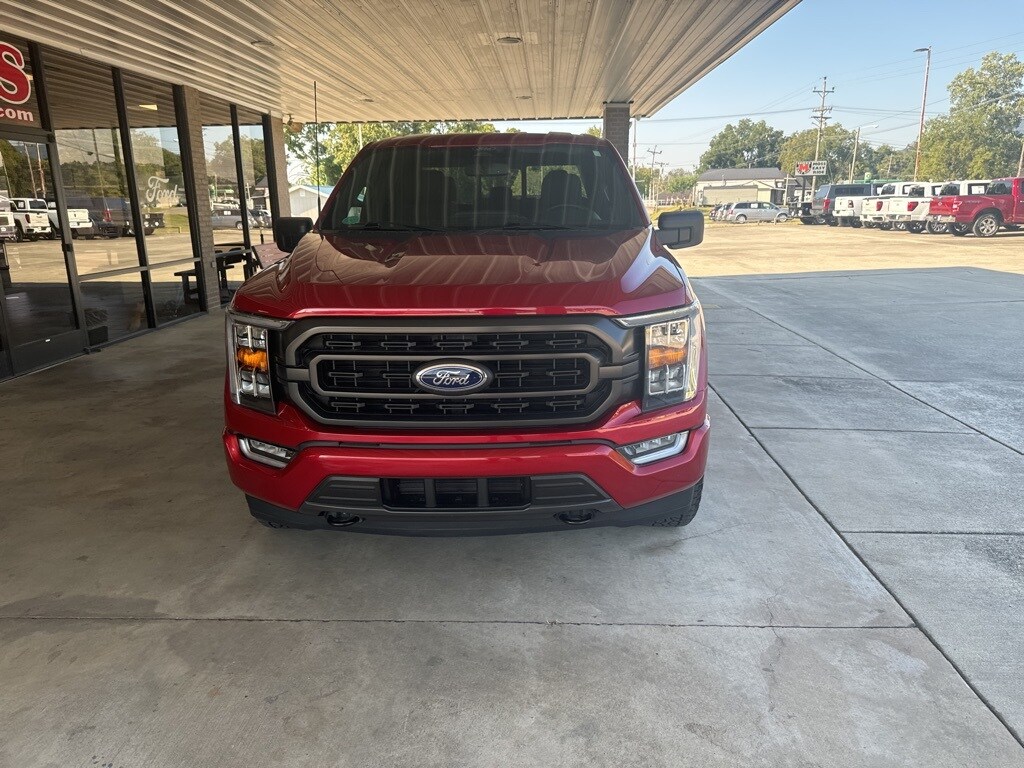 2022 Ford F-150 XLT photo 2