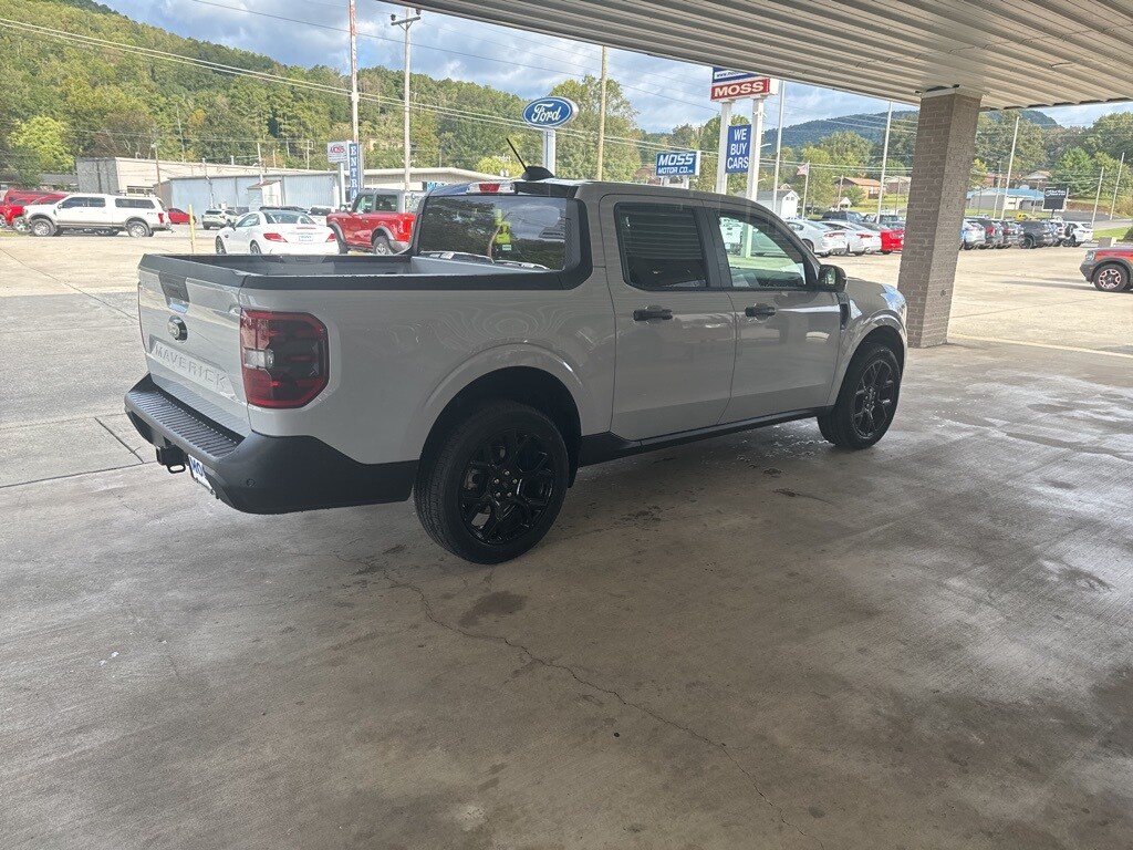 New 2025 Ford Maverick XLT Truck SuperCrew