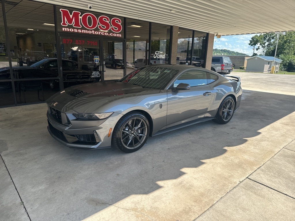 2024 Ford Mustang Dark Horse