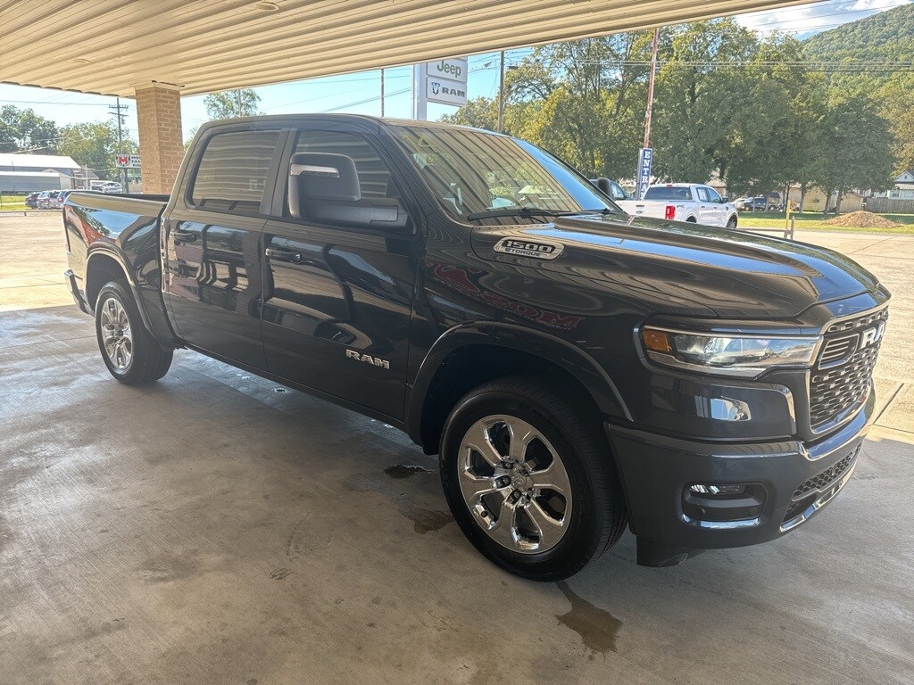 2025 Ram 1500 Big Horn Lone Star photo 3