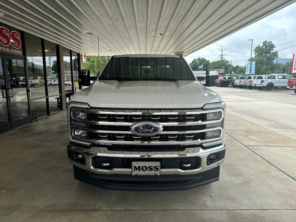 Certified 2023 Ford F-250SD Lariat Truck Crew Cab