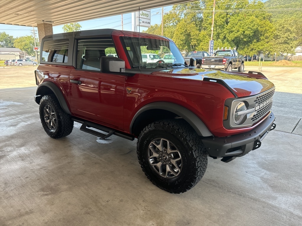 Used 2024 Ford Bronco Badlands SUV