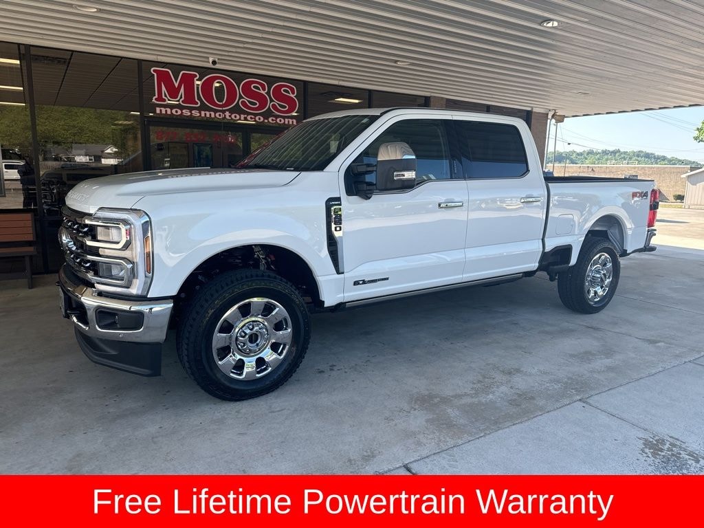 New 2026 Ford F-250SD Lariat Truck Crew Cab