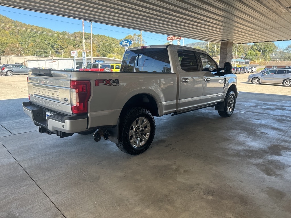 Used 2019 Ford F-250SD Platinum Truck Crew Cab