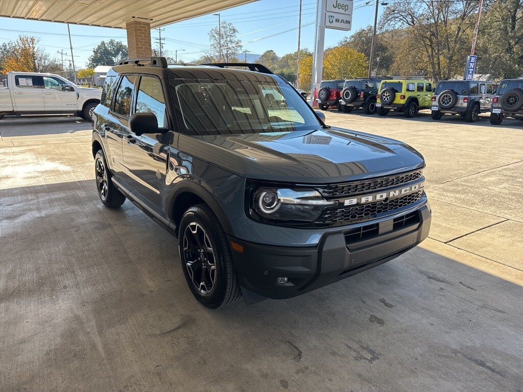 New 2025 Ford Bronco Sport Outer Banks SUV
