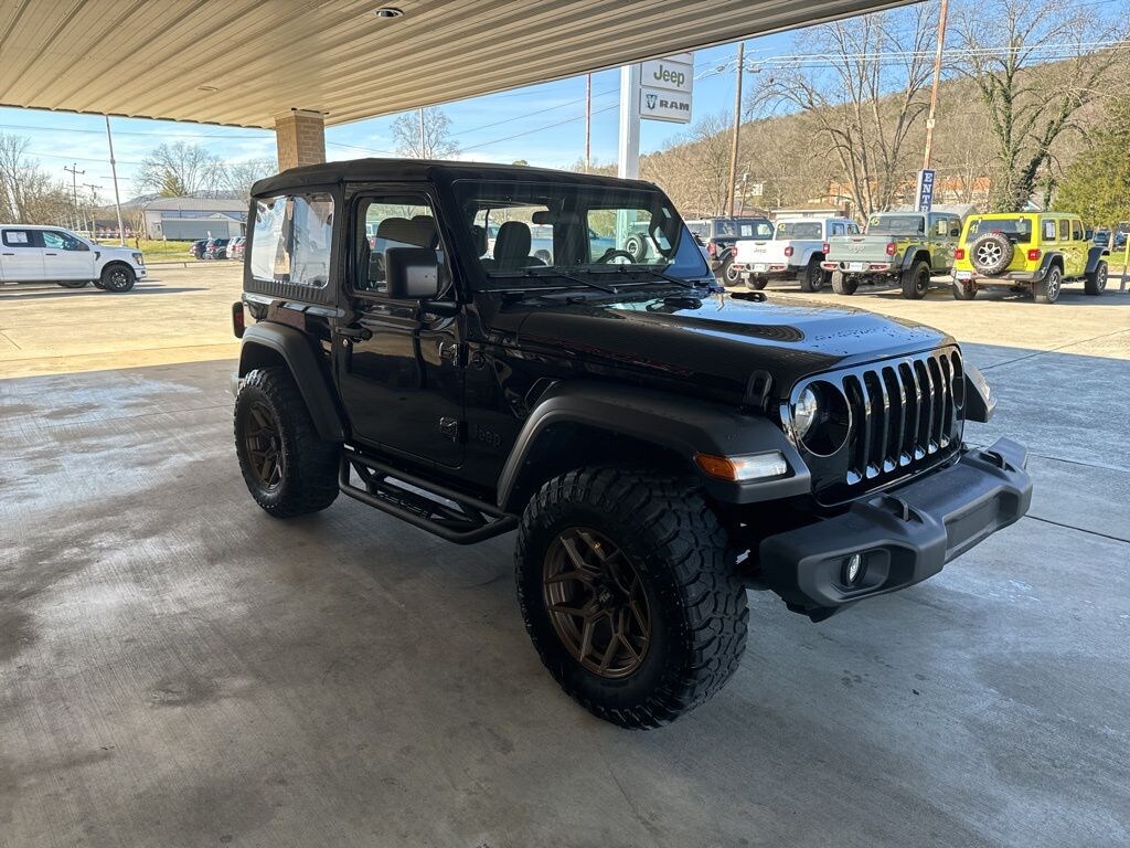 Used 2023 Jeep Wrangler Sport SUV