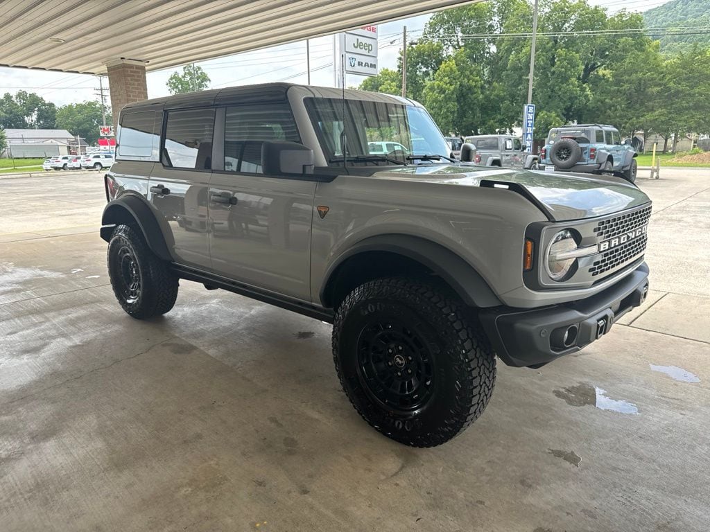 New 2026 Ford Bronco Badlands SUV