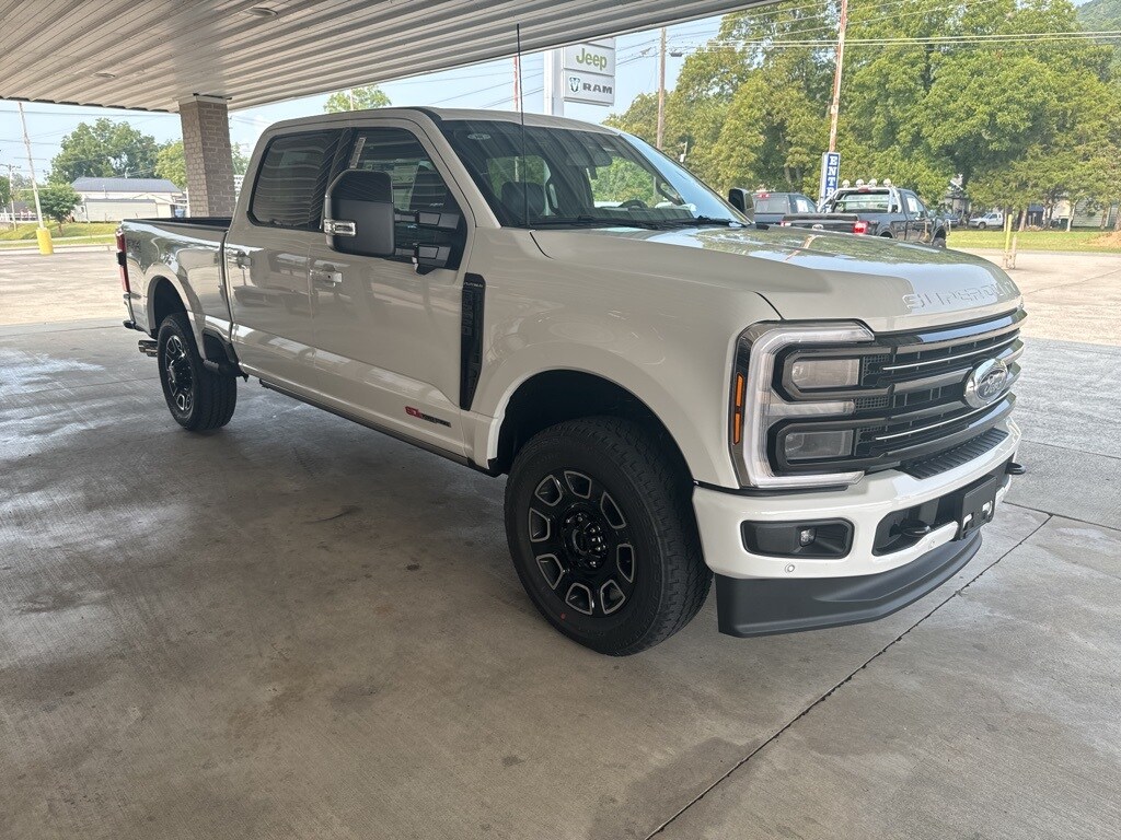 2026 Ford F-250 photo 3