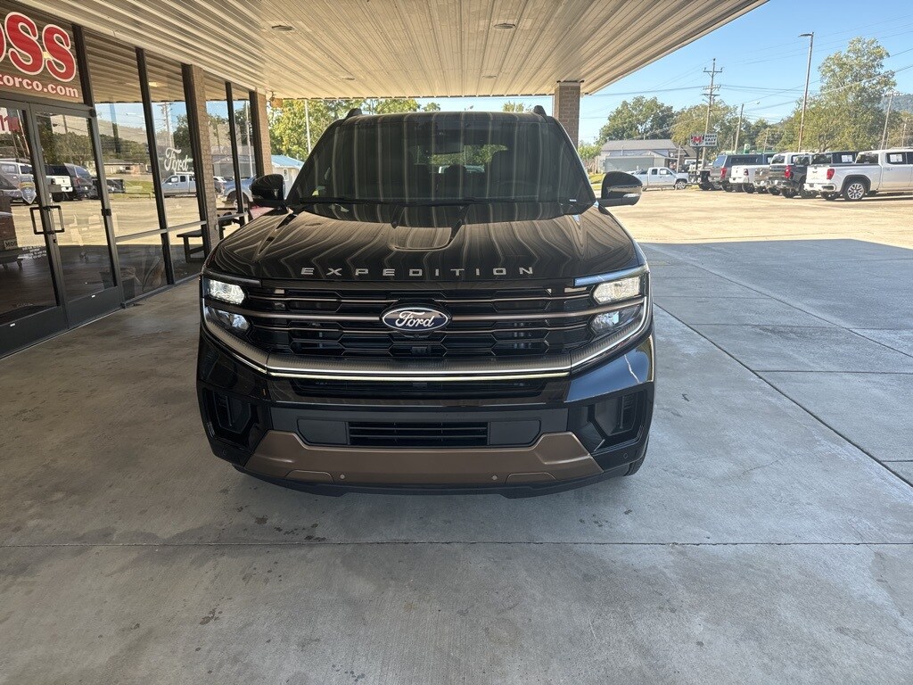 2025 Ford Expedition King Ranch photo 2