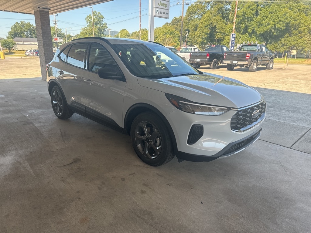 New 2025 Ford Escape ST-Line SUV