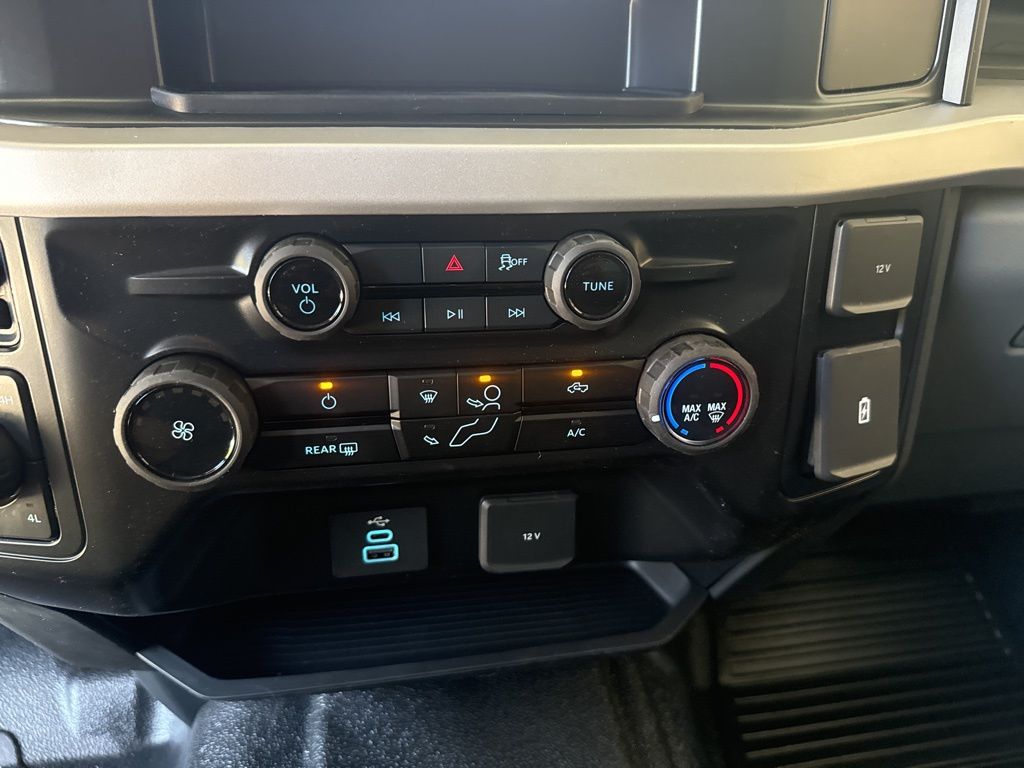 2026 Ford F-350 Super Duty Chassis Cab XL - Photo 13