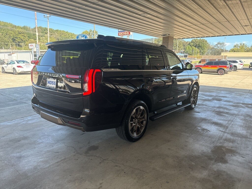 2025 Ford Expedition King Ranch photo 4