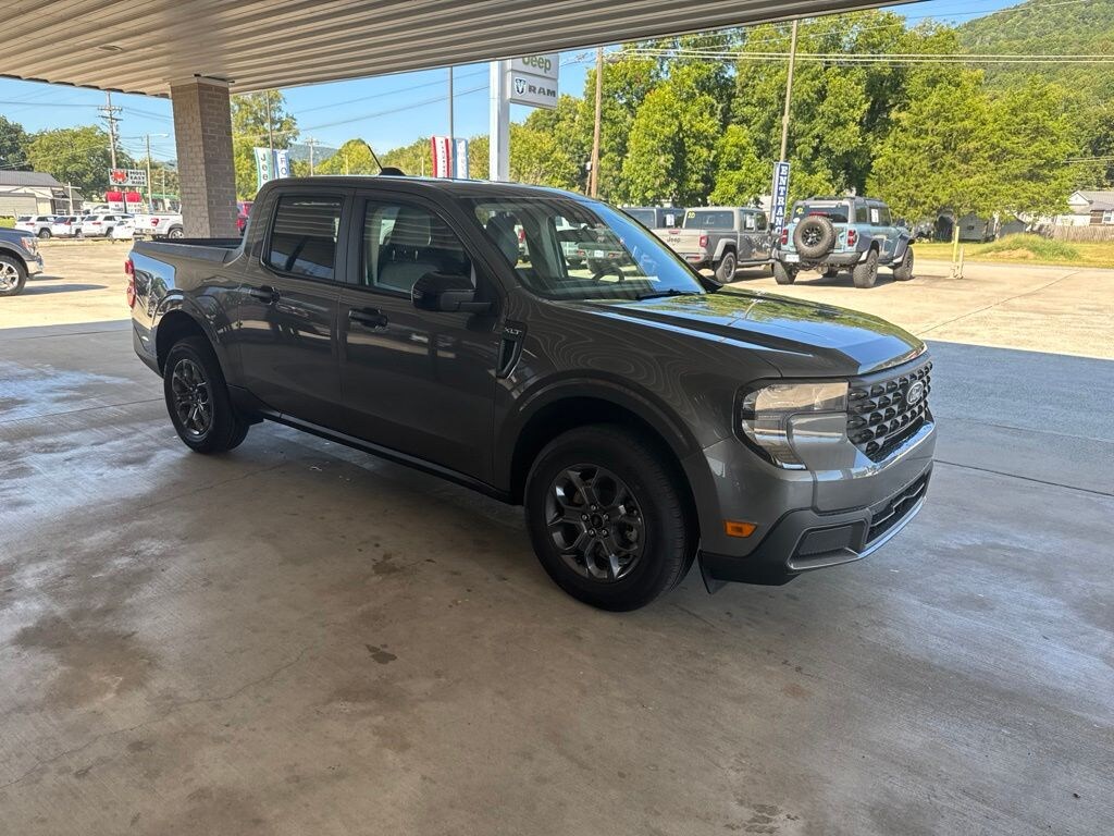 New 2026 Ford Maverick XLT Truck SuperCrew