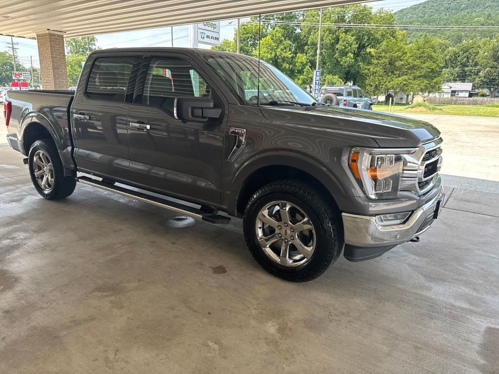 Used 2022 Ford F-150 XLT Truck SuperCrew Cab