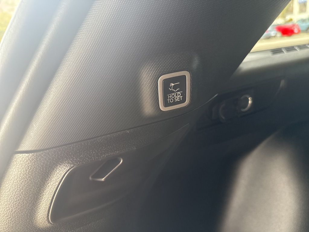 2025 Jeep Grand Cherokee Altitude - Photo 26