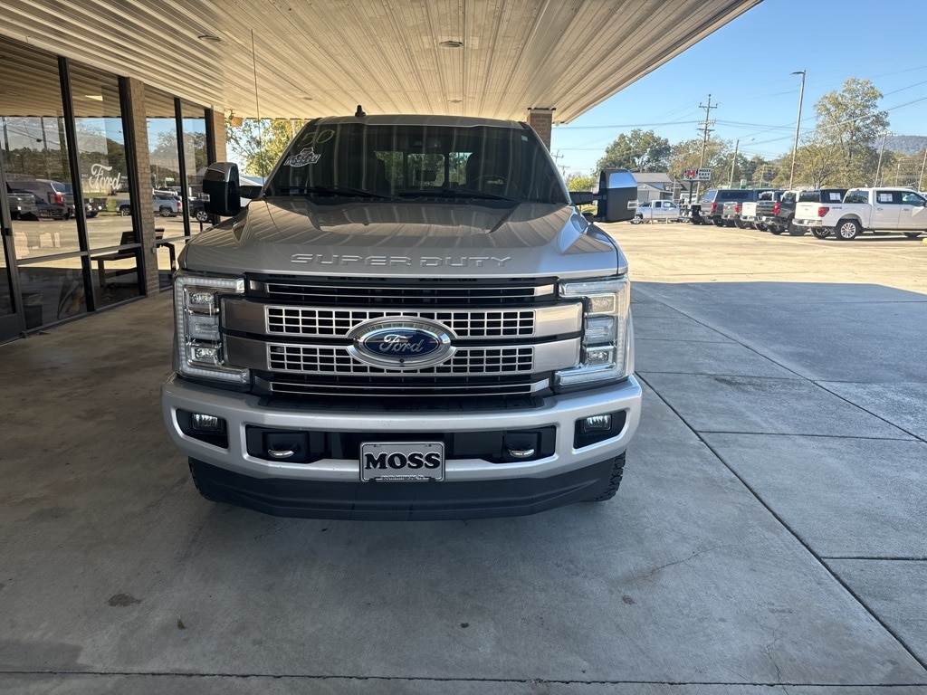 Used 2019 Ford F-250SD Platinum Truck