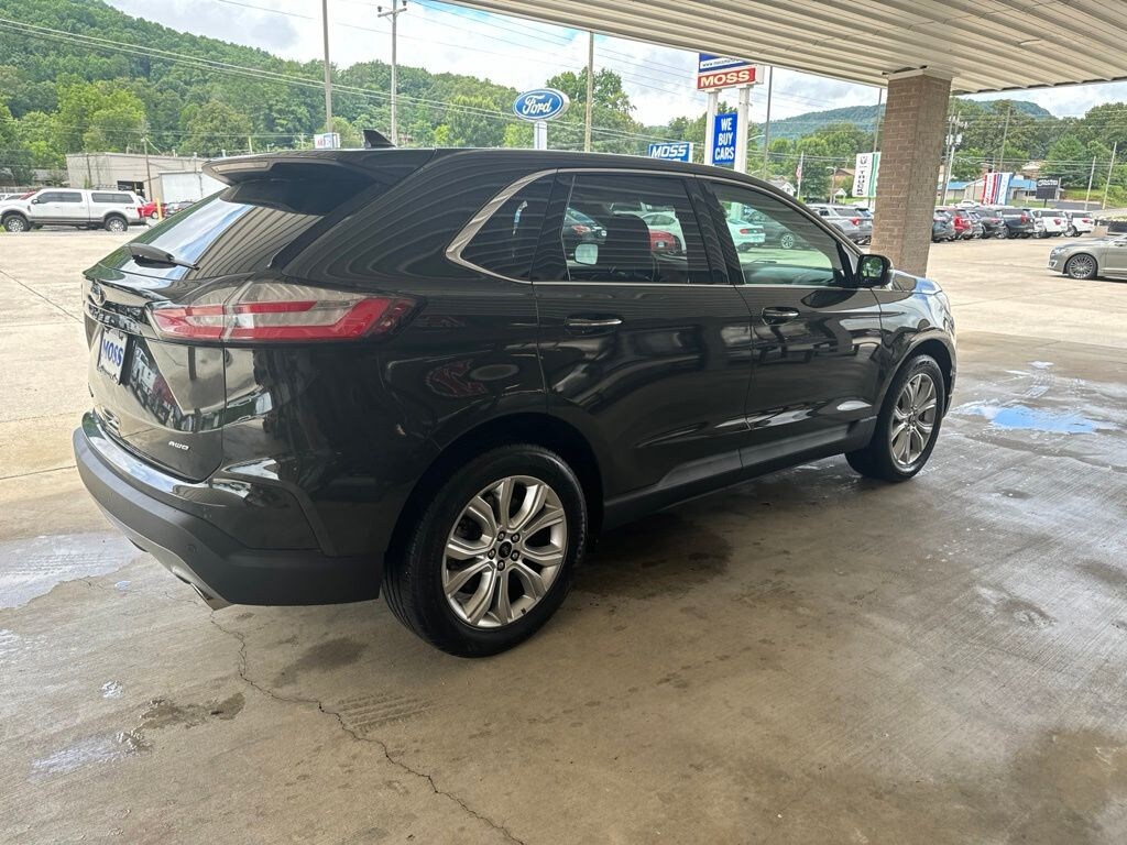 Used 2024 Ford Edge Titanium SUV