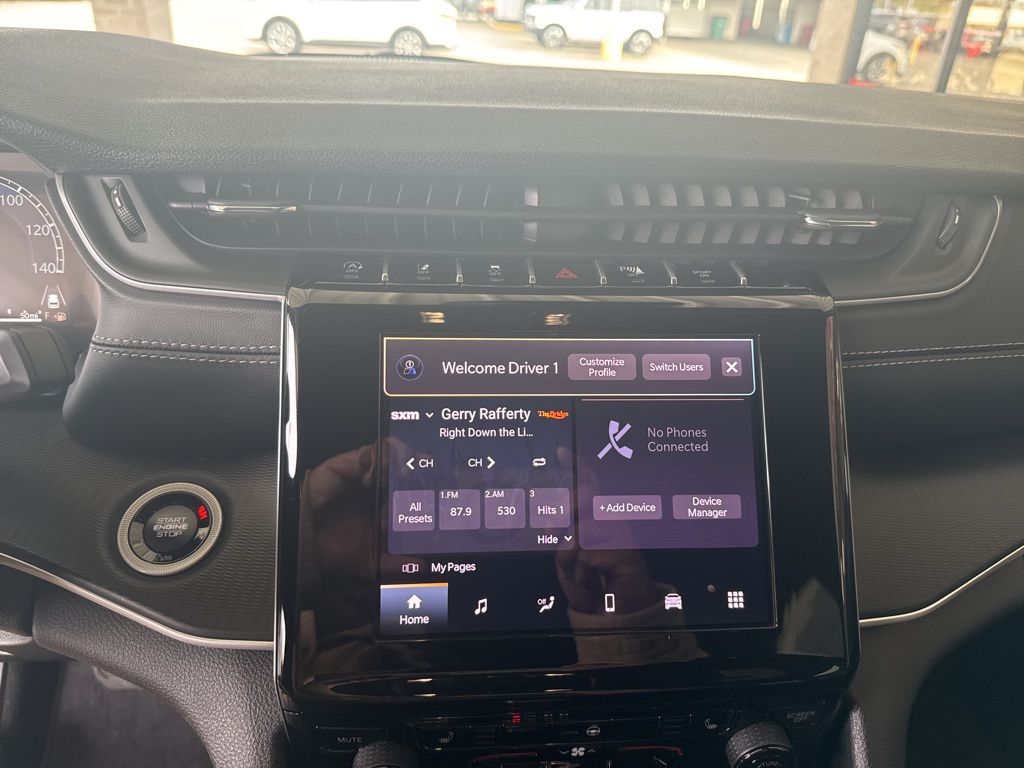 2025 Jeep Grand Cherokee Altitude - Photo 11