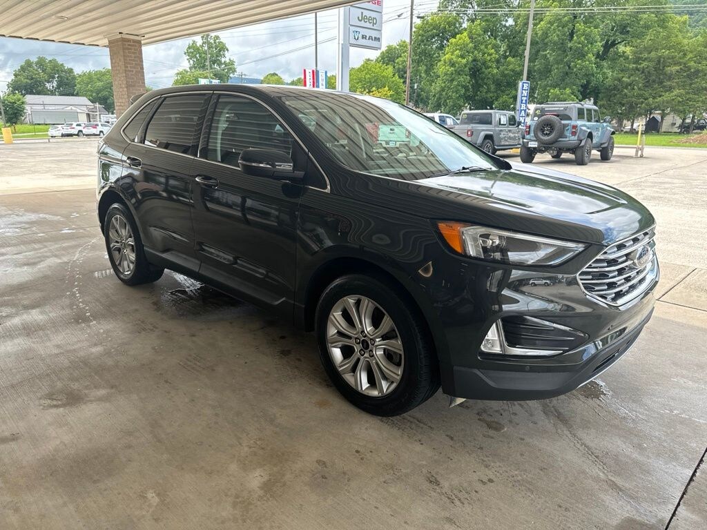 Used 2024 Ford Edge Titanium SUV