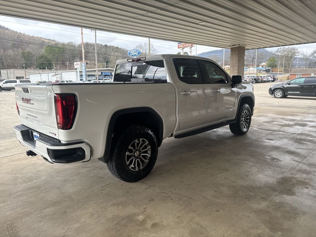 Used 2022 GMC Sierra 1500 AT4 Truck
