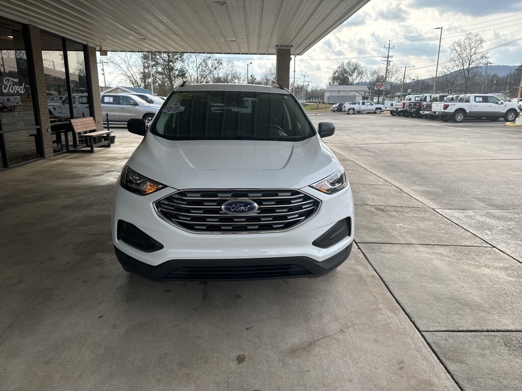 Used 2022 Ford Edge SE SUV