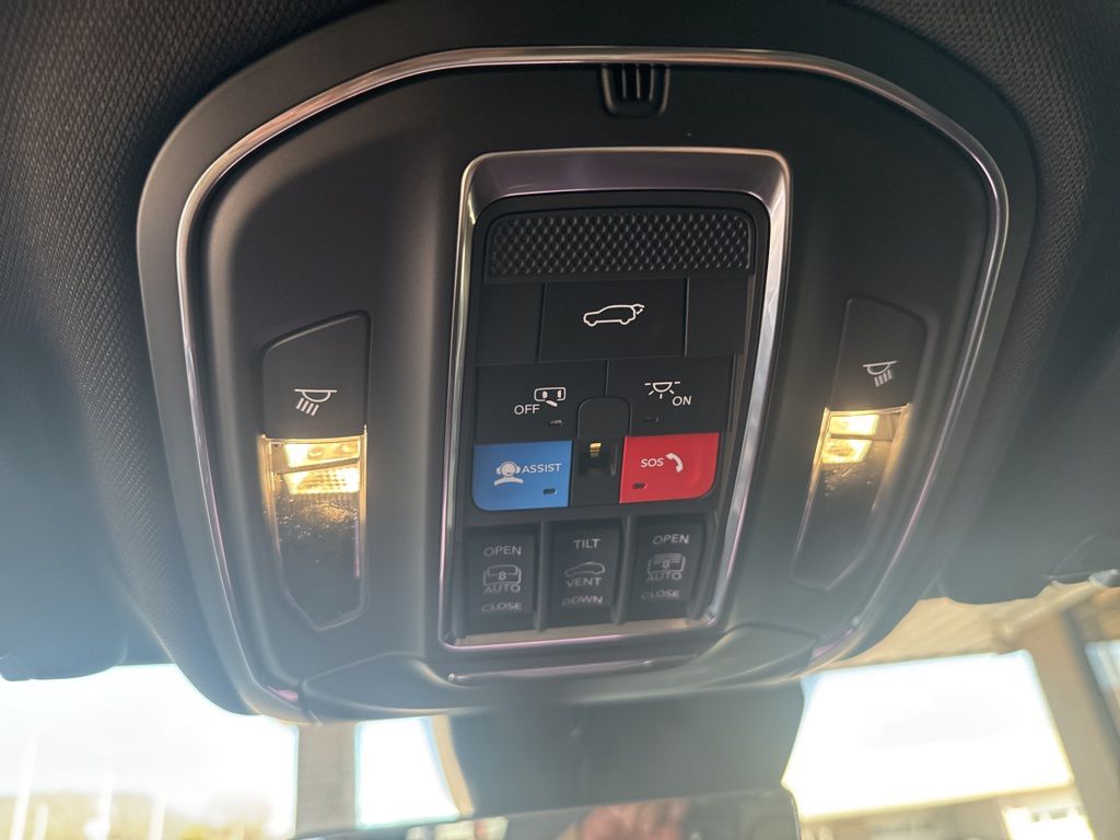 2025 Jeep Grand Cherokee L Limited - Photo 15