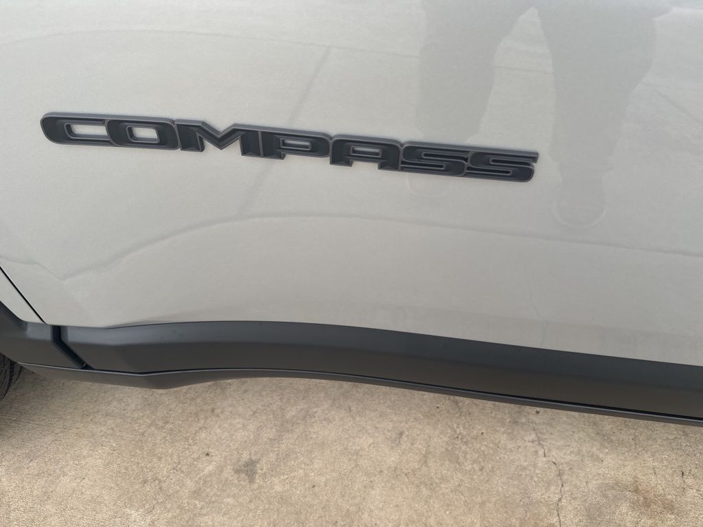 2026 Jeep Compass Altitude - Photo 27