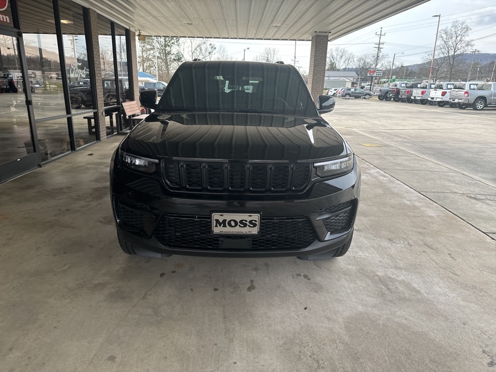 New 2025 Jeep Grand Cherokee ALTITUDE X 4X4 Sport Utility