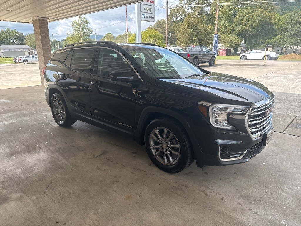 Used 2022 GMC Terrain SLT SUV