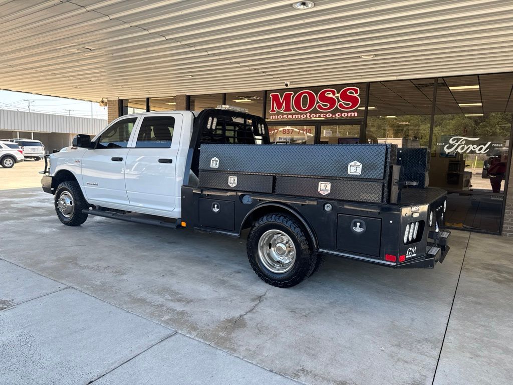 2022 RAM Ram 3500 Chassis Cab Tradesman - Photo 6