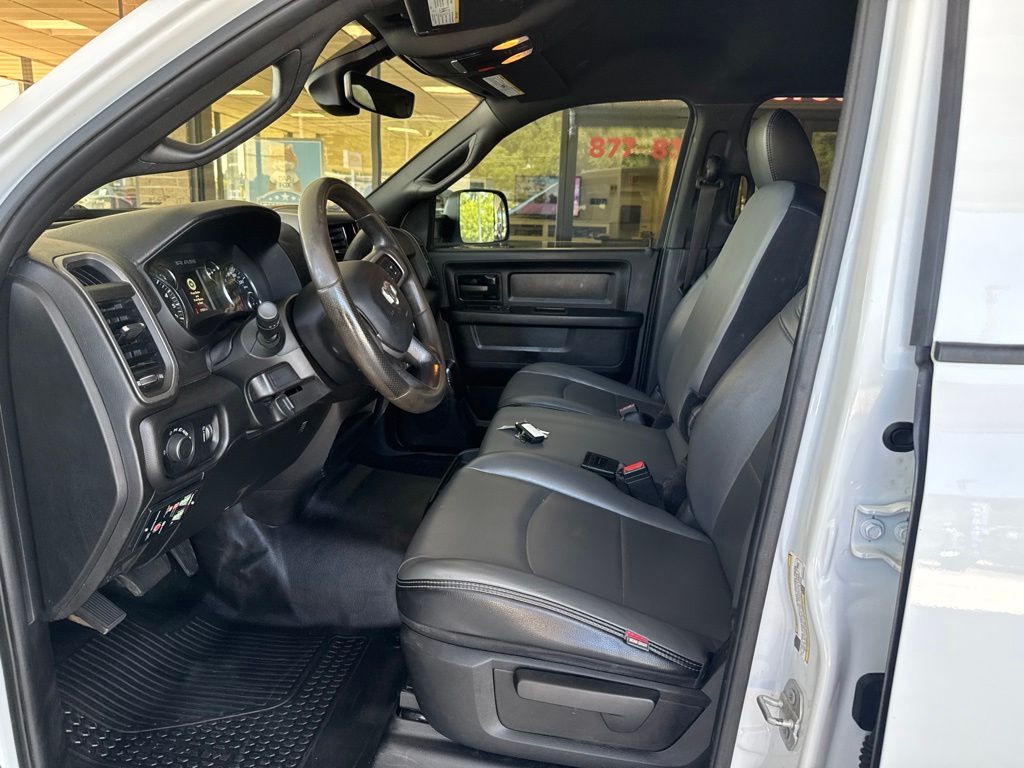 2022 RAM Ram 3500 Chassis Cab Tradesman - Photo 8
