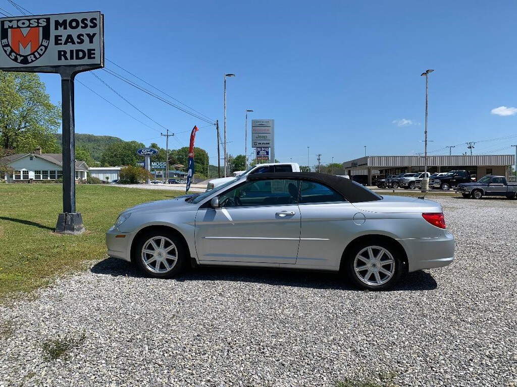 Used Cars Trucks And Suvs Moss Motor Company