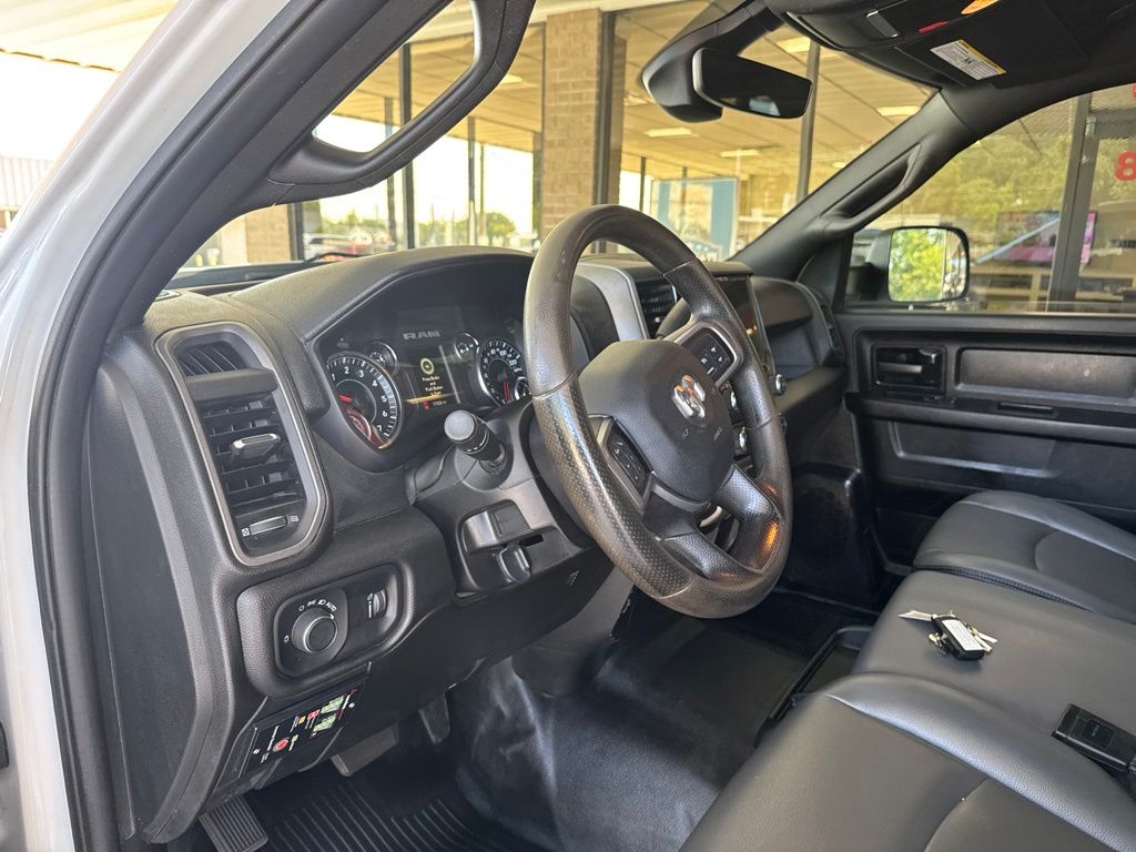 2022 RAM Ram 3500 Chassis Cab Tradesman - Photo 9