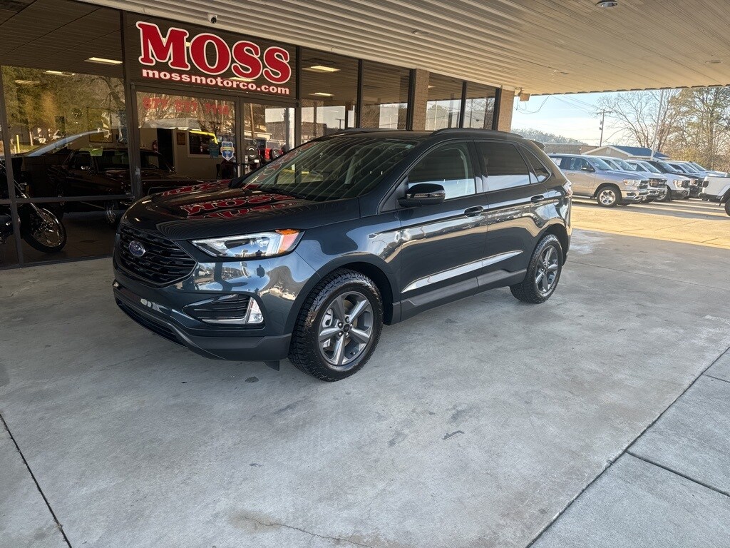Used 2023 Ford Edge SEL SUV