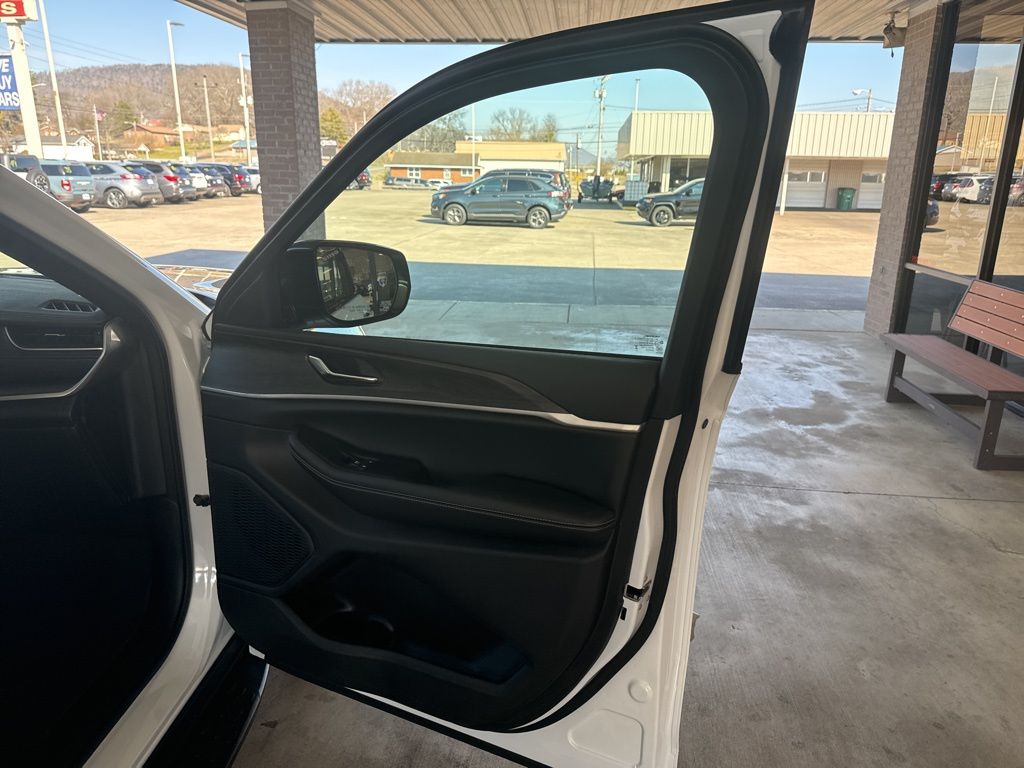 2025 Jeep Grand Cherokee L Limited - Photo 23