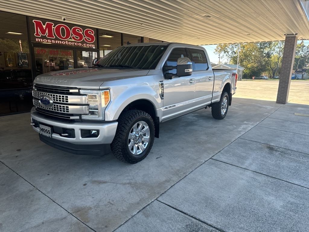Used 2019 Ford F-250SD Platinum Truck