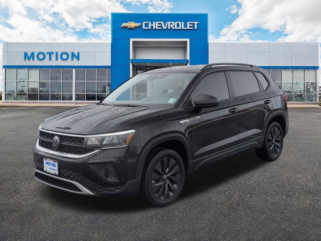 Used 2024 Volkswagen Taos 1.5T S SUV