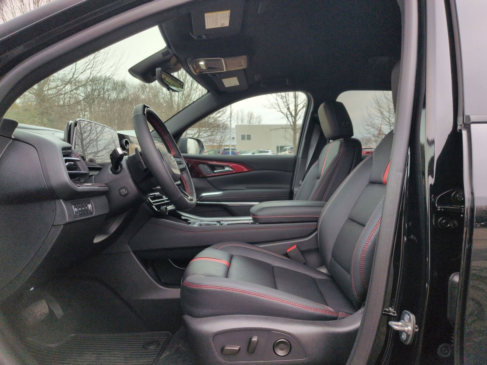 2026 Chevrolet Traverse RS - Photo 12