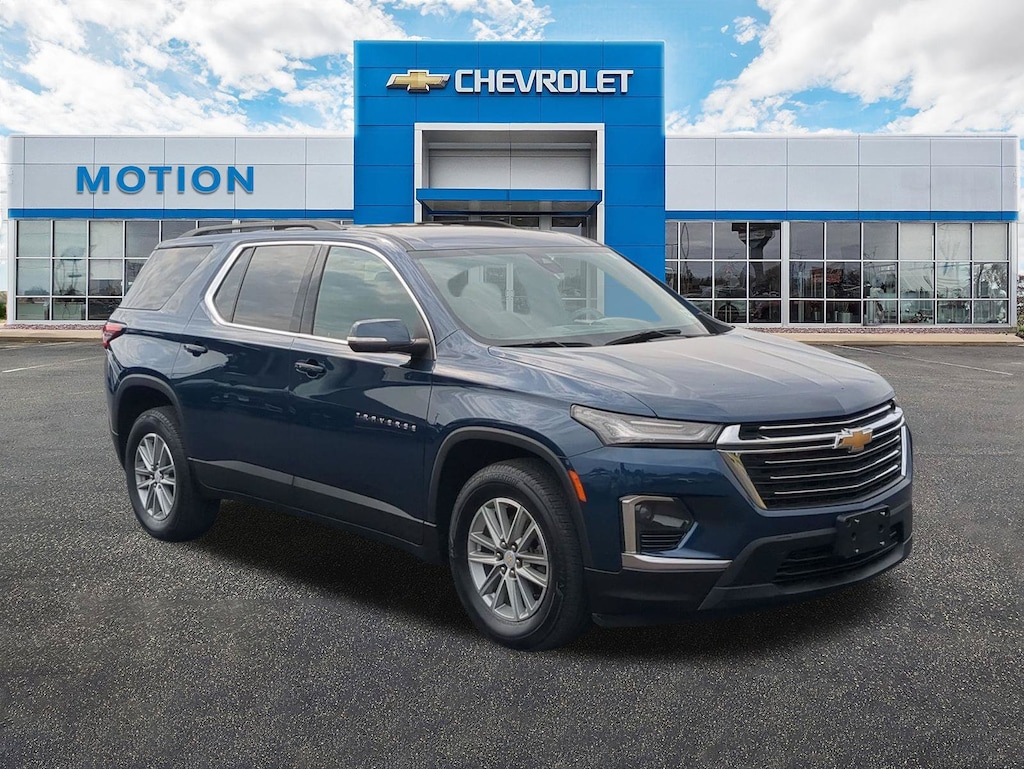 Used 2023 Chevrolet Traverse LT Cloth SUV